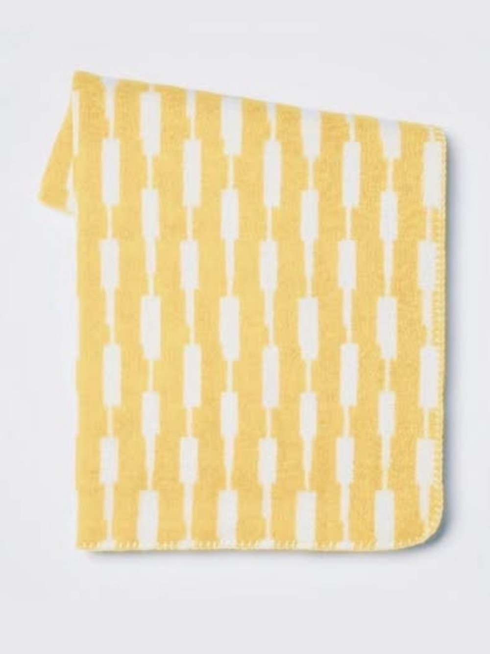 Threshold 50”x60” Yellow and White throw blanket